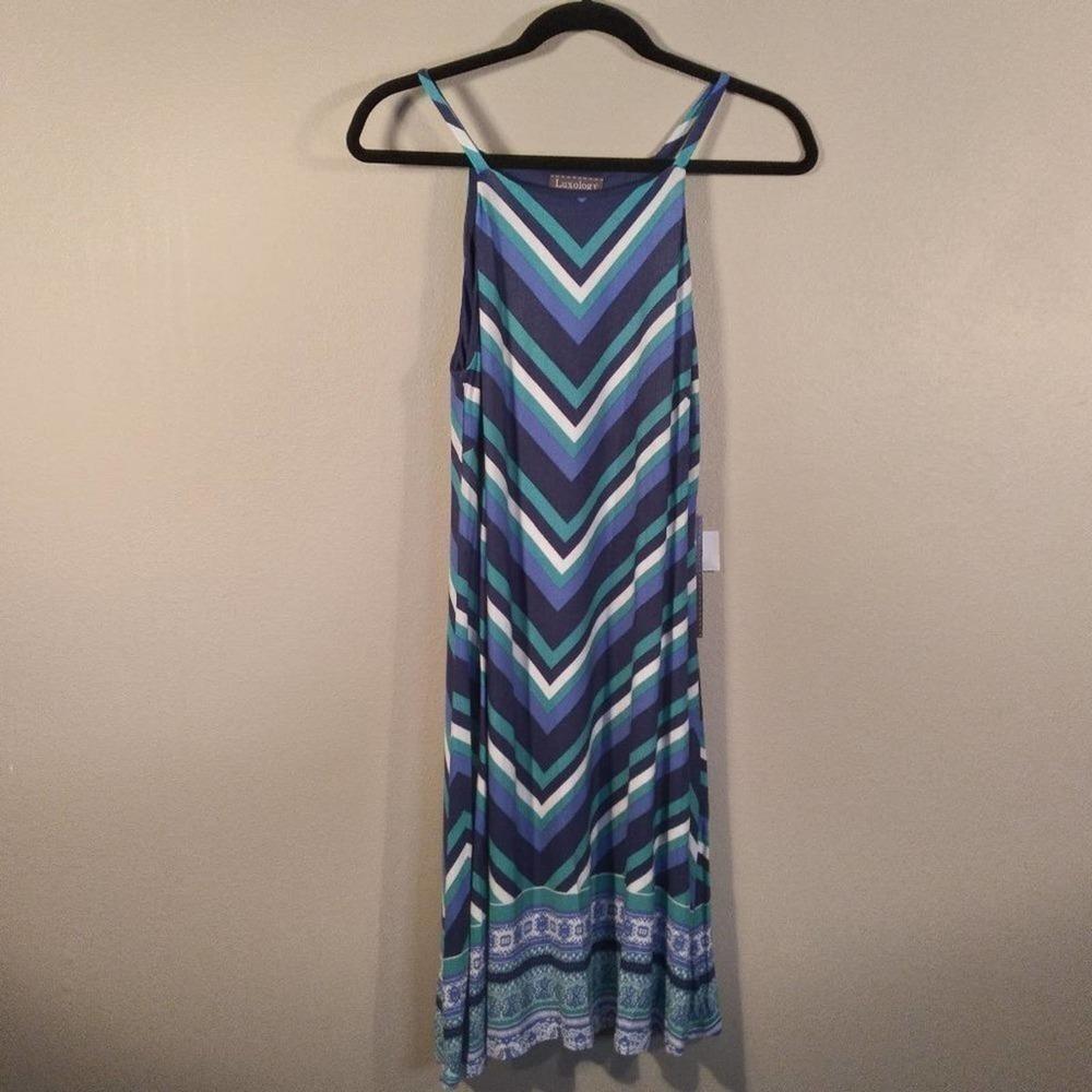 🦋 Luxology Chevron Print Spaghetti Strap Dress